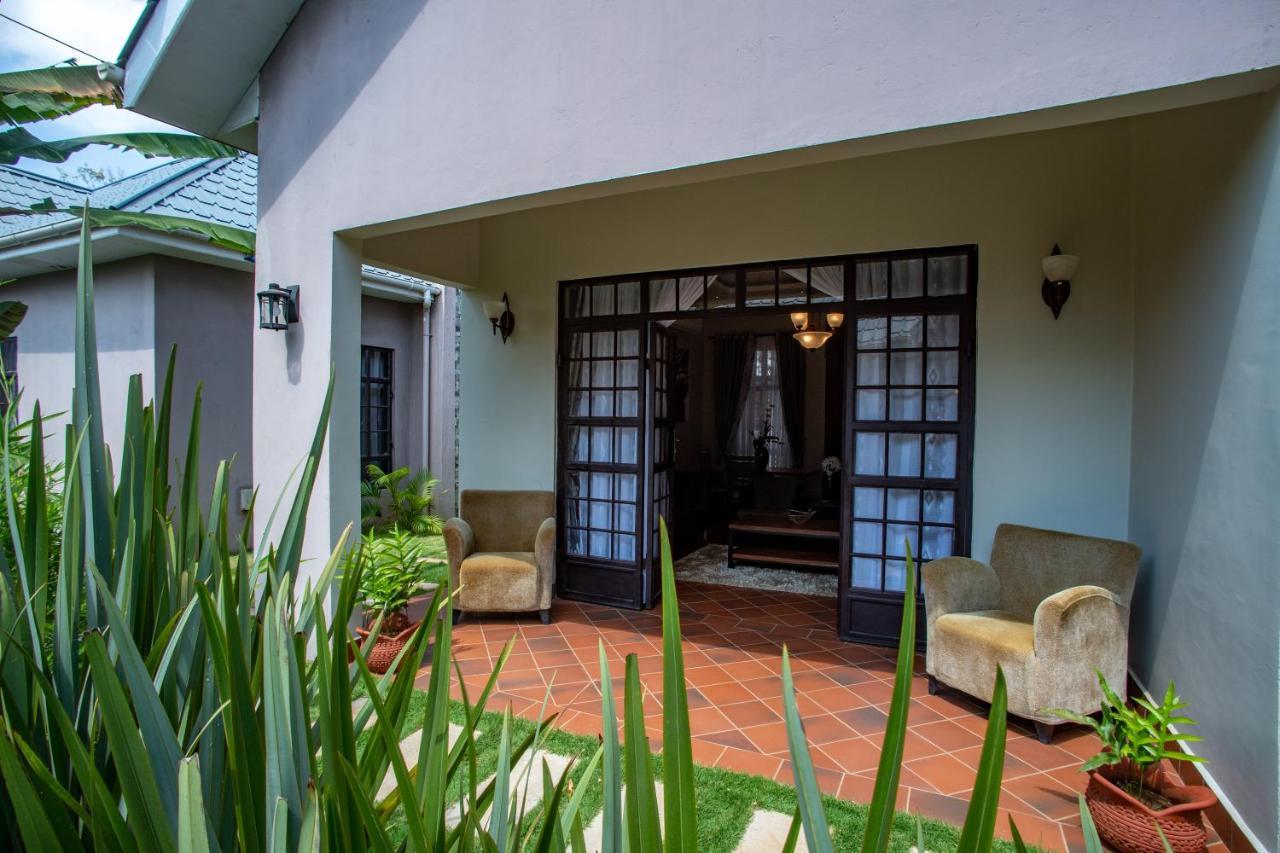 מושי Kinga Homes Boutique Hotel מראה חיצוני תמונה