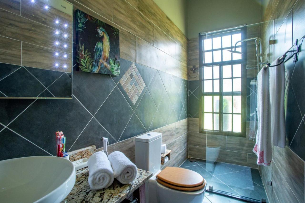 מושי Kinga Homes Boutique Hotel מראה חיצוני תמונה