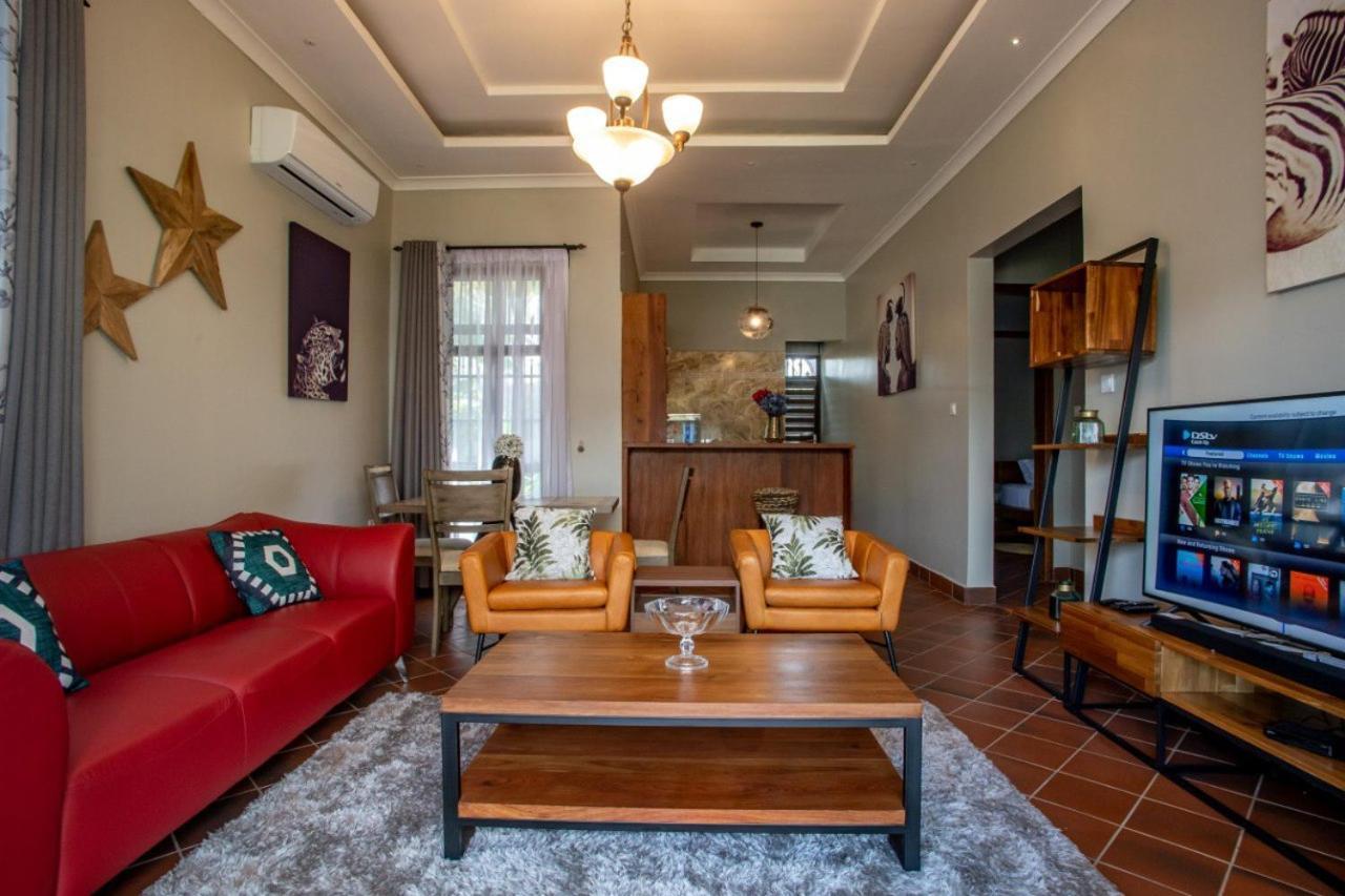 מושי Kinga Homes Boutique Hotel מראה חיצוני תמונה