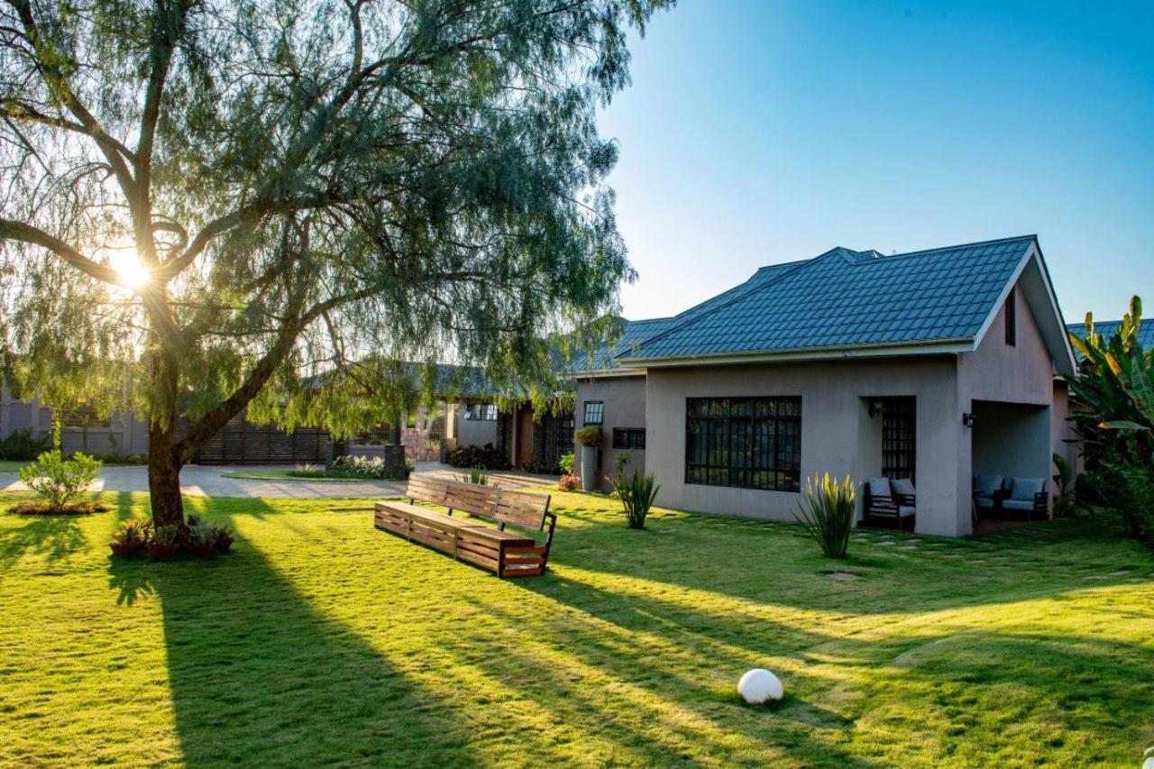 מושי Kinga Homes Boutique Hotel מראה חיצוני תמונה